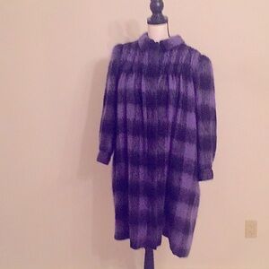 Vintage Geoffrey Beene Violet Black Buffalo Plaid Coat EUC Smock Yoke
Oversize